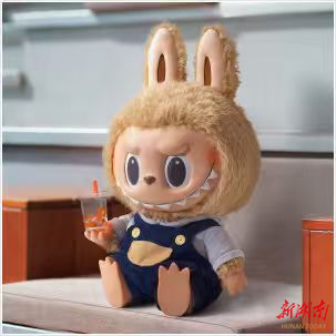 AAA, 感兴趣的羽