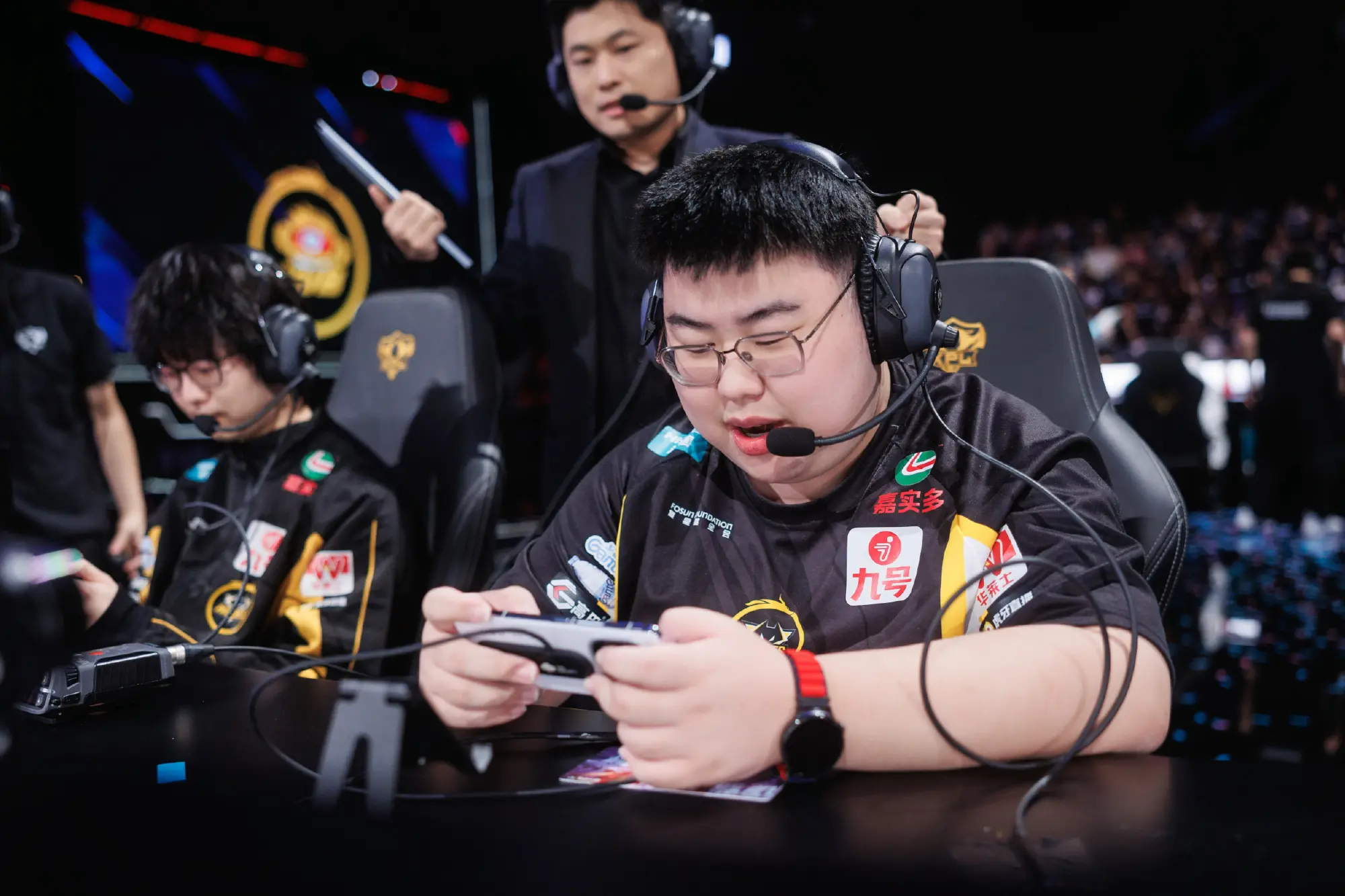 中这种所谓, r和AG相 中这种所谓, r和AG相